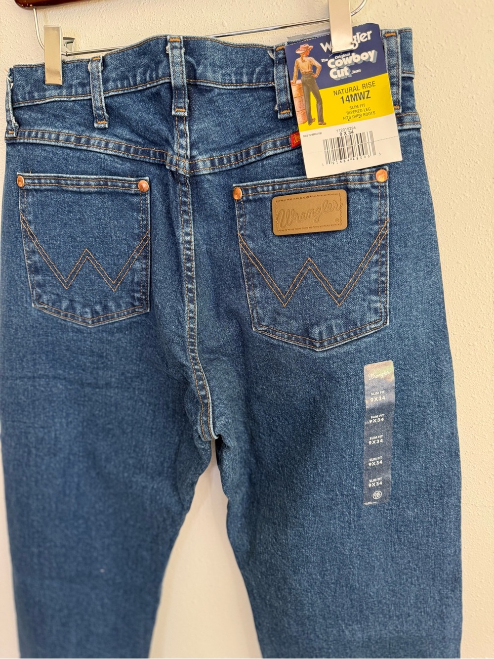 Wrangler Cowboy Cut 14MWZ Jeans Women 9x34 NWT High Rise Western